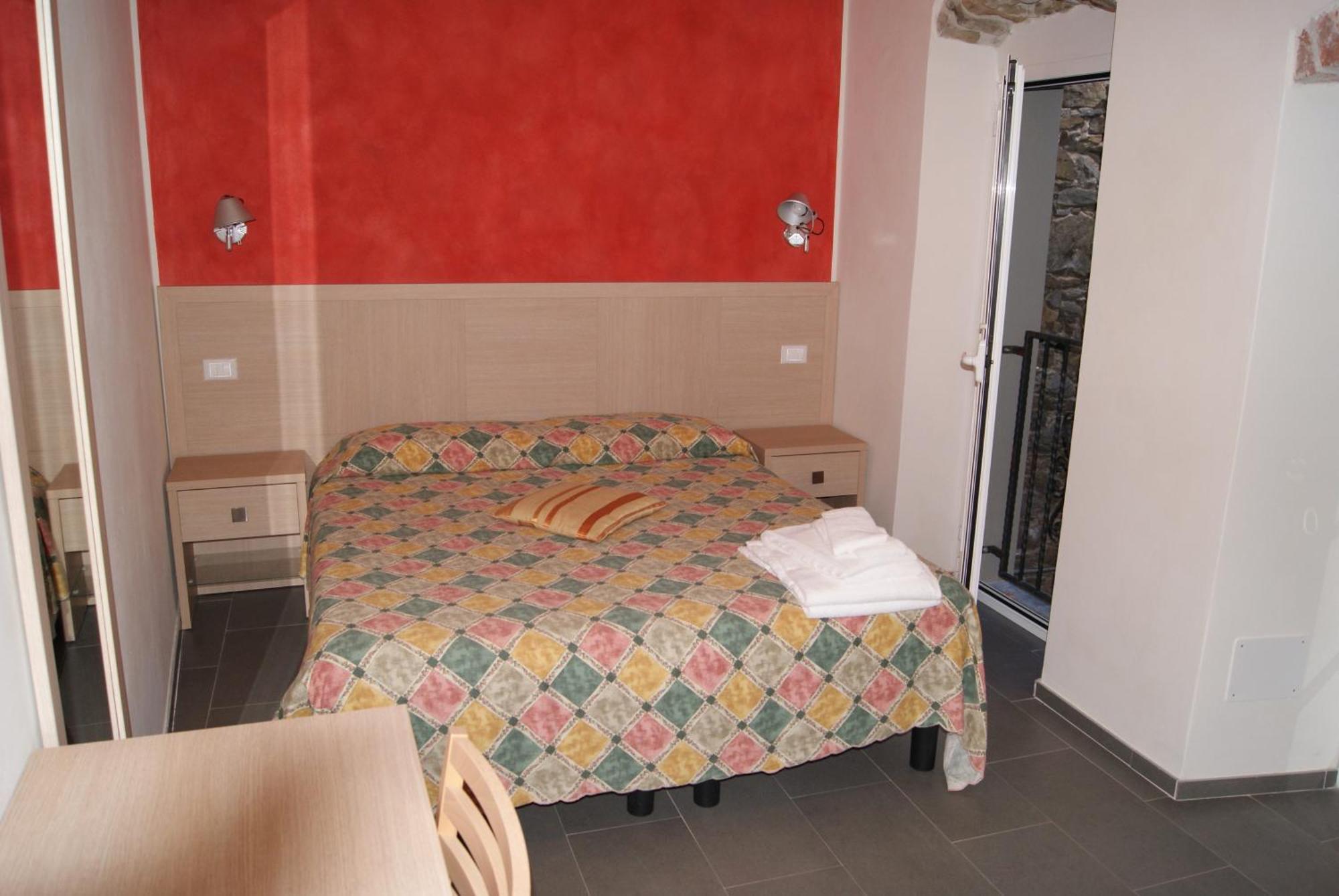 Hotel La Zorza Riomaggiore Ngoại thất bức ảnh